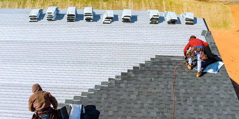 Five Reasons You Should Always Hire Local Roofers